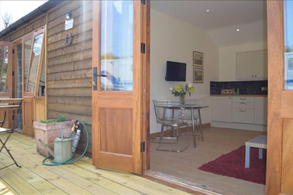 The Stable - Boutique Rural Retreat For Two *
